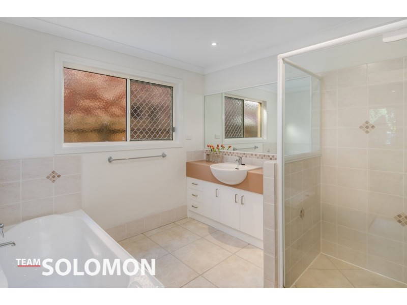 18 Cross Lane, Cleveland QLD 4163