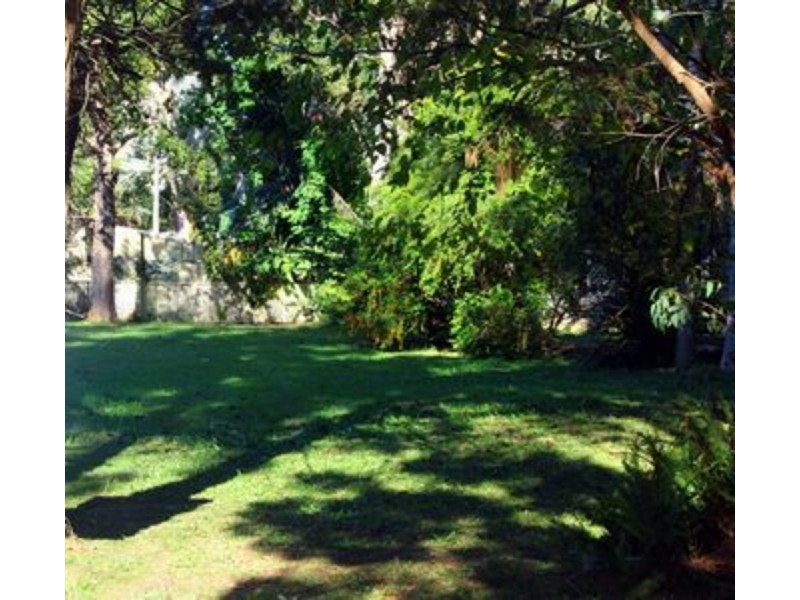 27 Capembah Street, Coochiemudlo Island QLD 4184