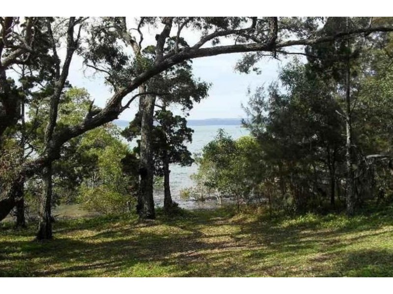 35 Udara Drive, Macleay Island QLD 4184