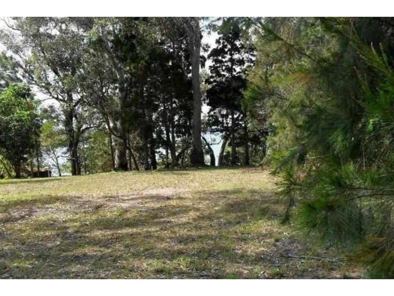 35 Udara Drive, Macleay Island QLD 4184