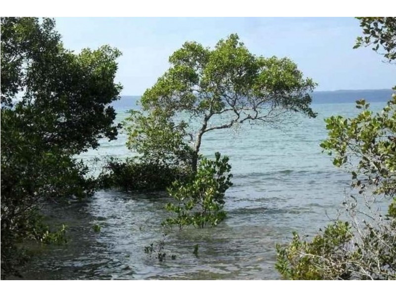 35 Udara Drive, Macleay Island QLD 4184