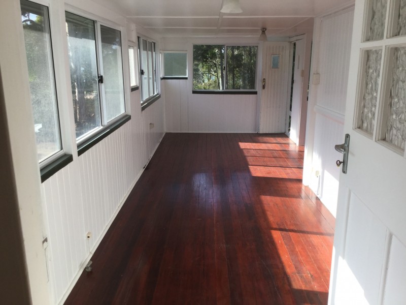 10 Victoria Parade, Coochiemudlo Island QLD 4184