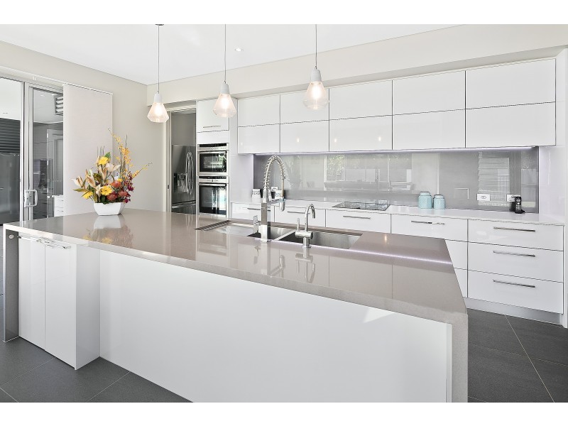 58 Waterville Drive, Thornlands QLD 4164