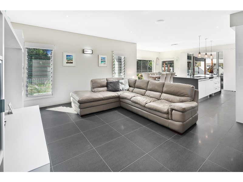 58 Waterville Drive, Thornlands QLD 4164