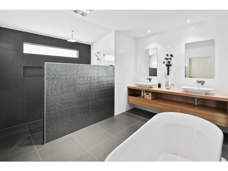 58 Waterville Drive, Thornlands QLD 4164