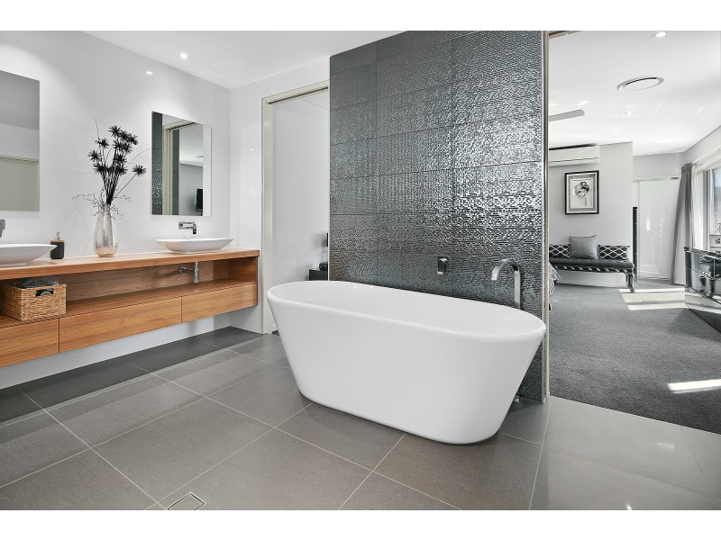 58 Waterville Drive, Thornlands QLD 4164