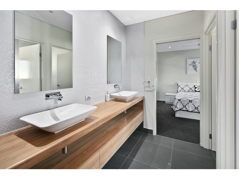 58 Waterville Drive, Thornlands QLD 4164