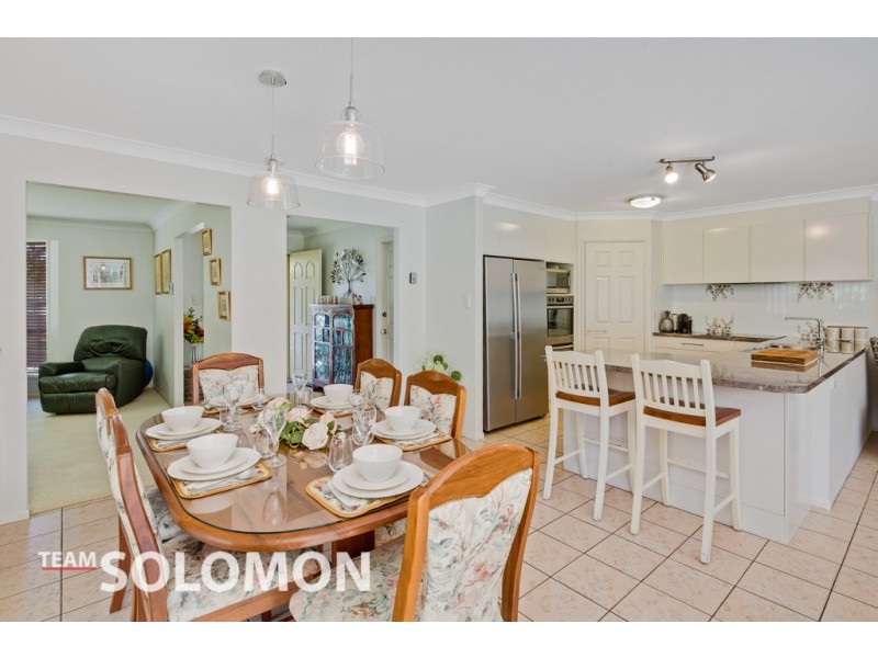 24 Patersonia Place, Birkdale QLD 4159