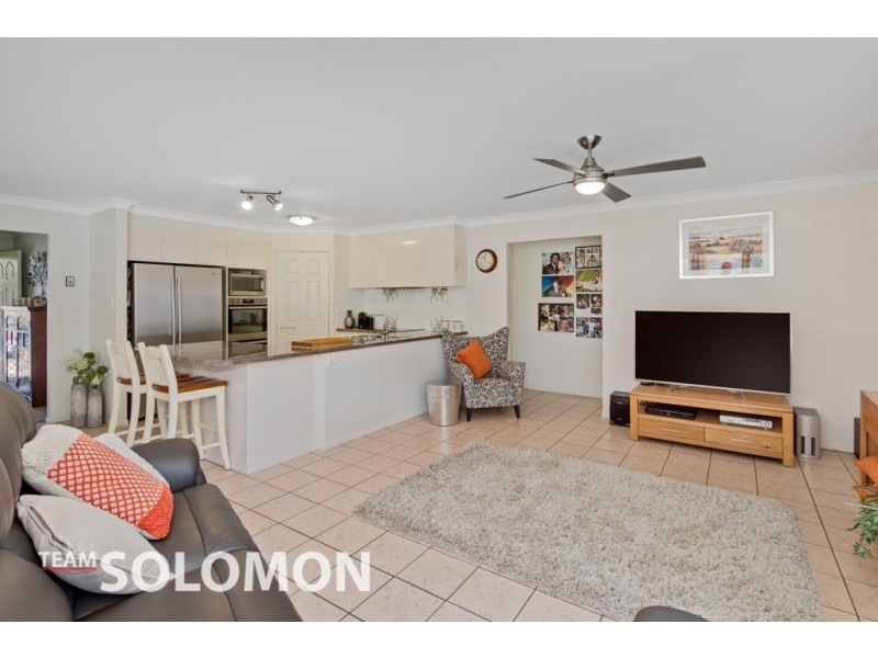 24 Patersonia Place, Birkdale QLD 4159