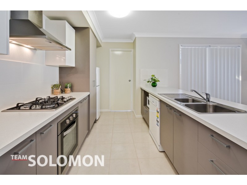 Lot 2 / 13 Hampshire Crs, Alexandra Hills QLD 4161