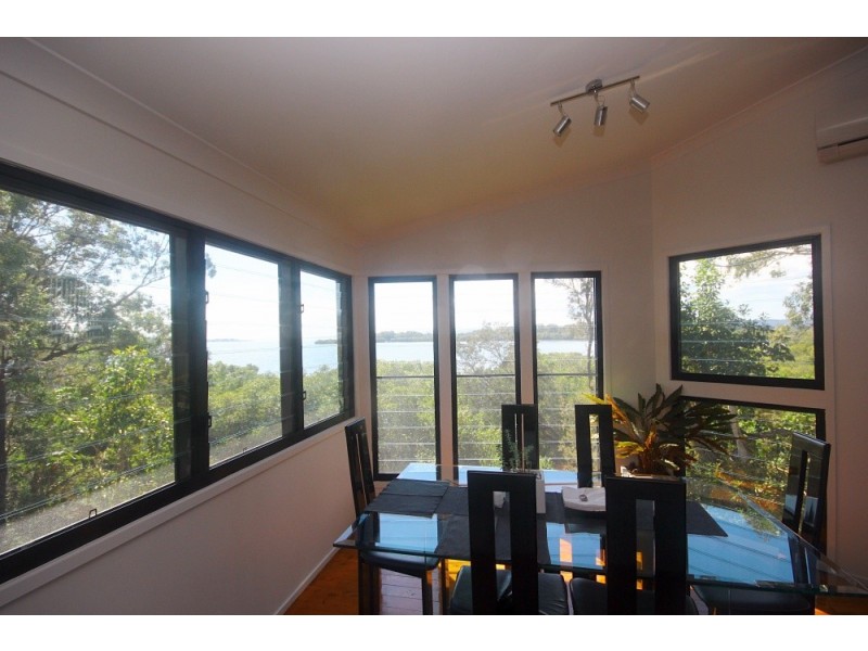 62 Timothy Street, Macleay Island QLD 4184