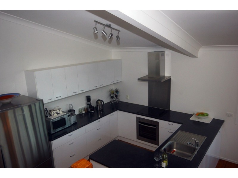 62 Timothy Street, Macleay Island QLD 4184