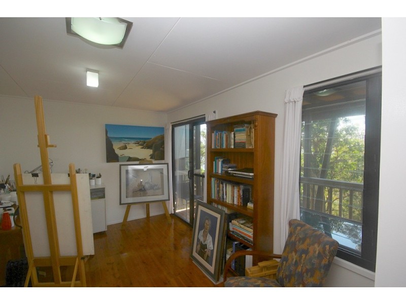 62 Timothy Street, Macleay Island QLD 4184