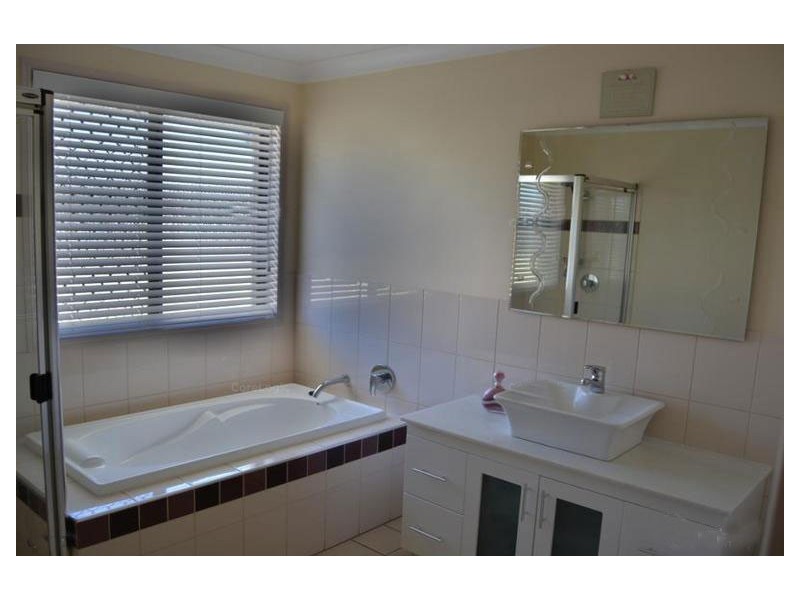 7 Tea Tree Rise, Warwick QLD 4370
