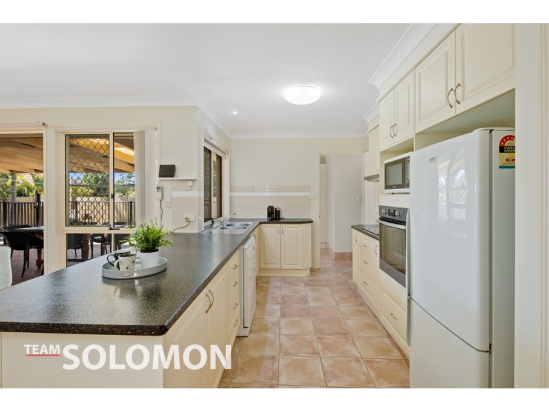 5 Pleasant Court, Cleveland QLD 4163