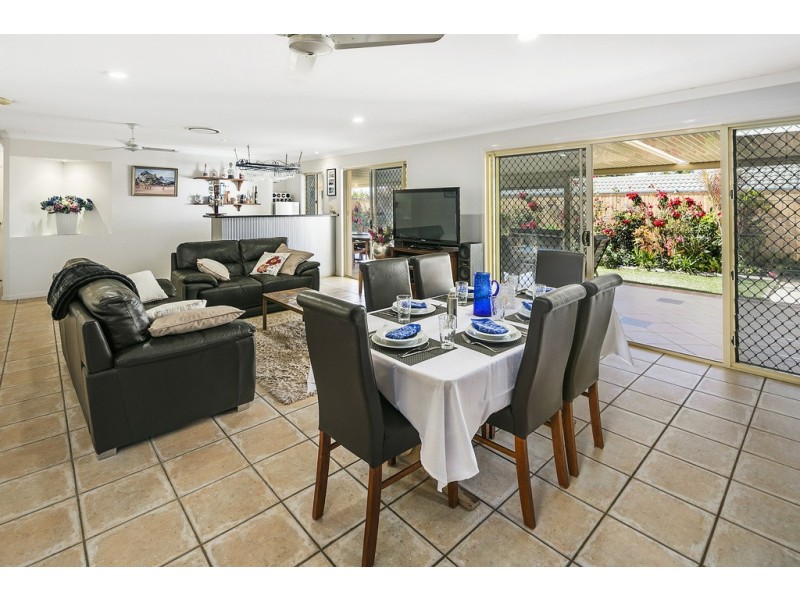 2 Morris Circuit, Thornlands QLD 4164