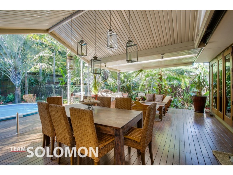 6 Carefree Street, Coochiemudlo Island QLD 4184