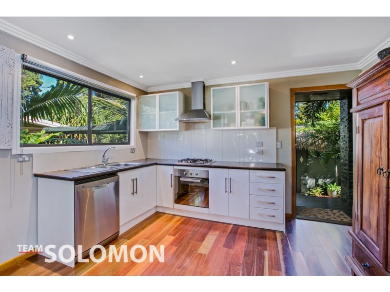 6 Carefree Street, Coochiemudlo Island QLD 4184