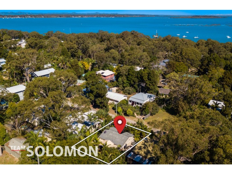 6 Carefree Street, Coochiemudlo Island QLD 4184