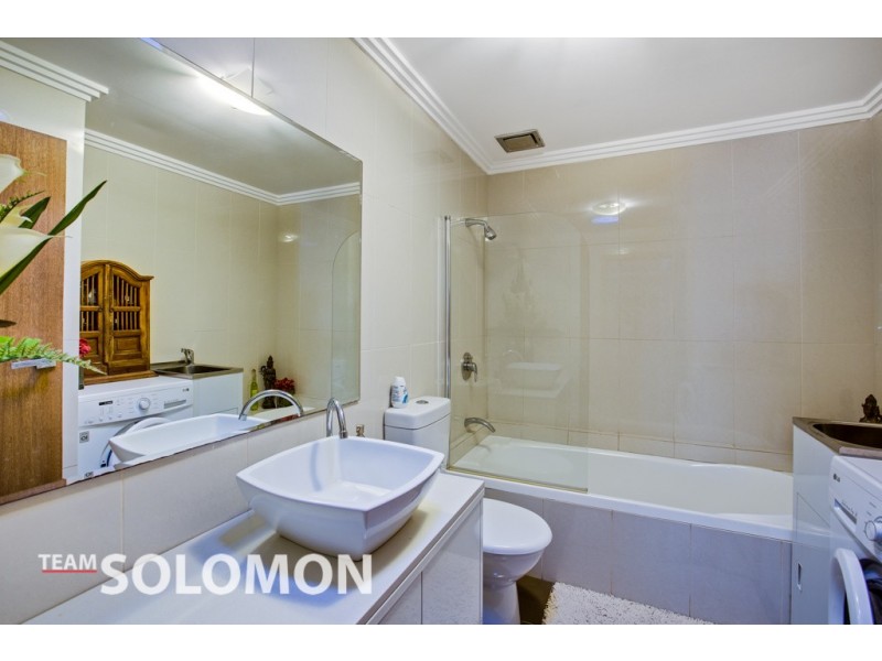 6 Carefree Street, Coochiemudlo Island QLD 4184