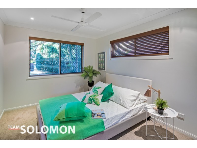 18 Cross Lane, Cleveland QLD 4163