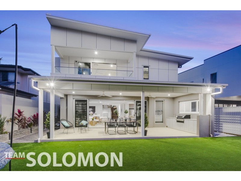 35 Nelson Place, Carindale QLD 4152