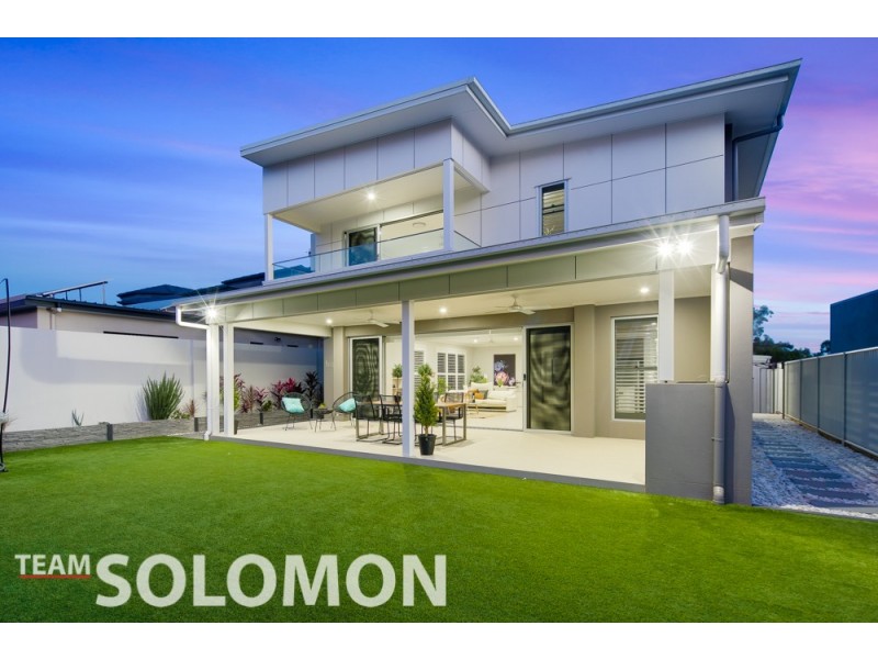 35 Nelson Place, Carindale QLD 4152