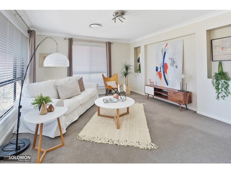 2 Foote Street, Redland Bay QLD 4165