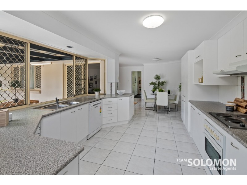 40 Redgrove Avenue, Wellington Point QLD 4160