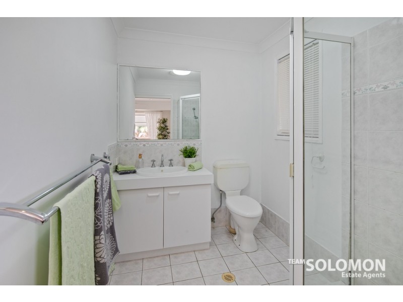 40 Redgrove Avenue, Wellington Point QLD 4160