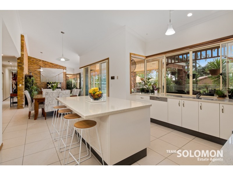 5 Pampas Court, Capalaba QLD 4157