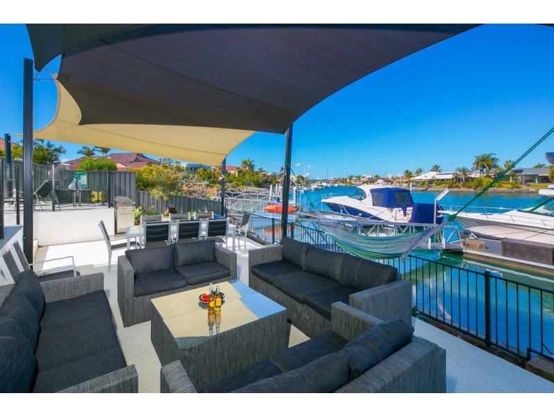 69 Masthead Drive, Raby Bay QLD 4163