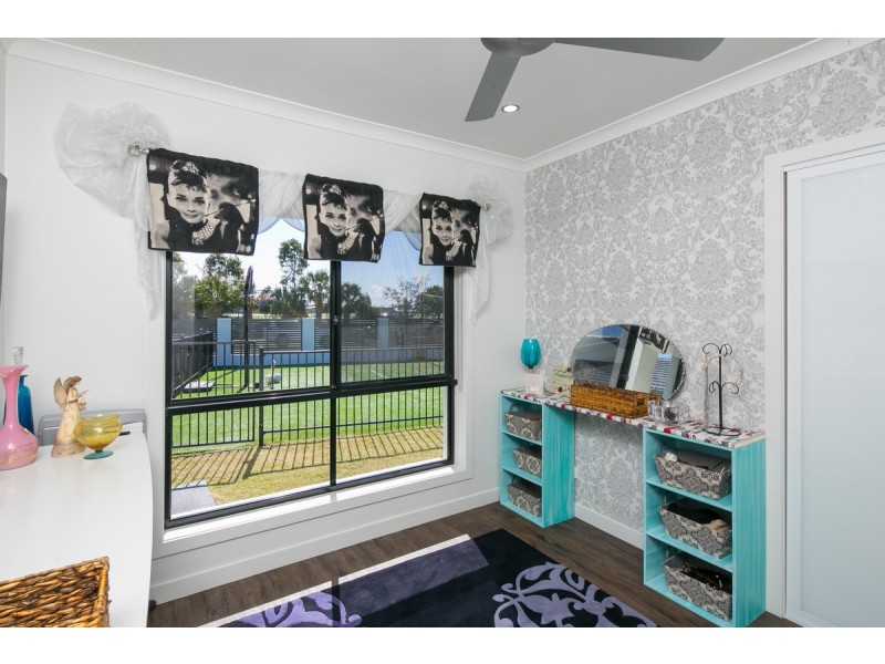 69 Masthead Drive, Raby Bay QLD 4163