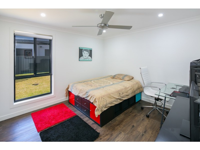 69 Masthead Drive, Raby Bay QLD 4163