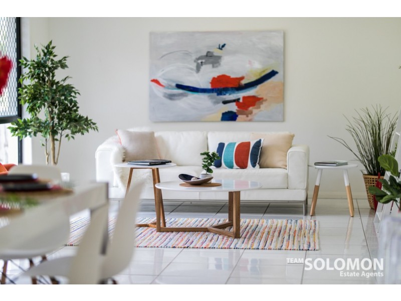 59 Barron Road, Birkdale QLD 4159