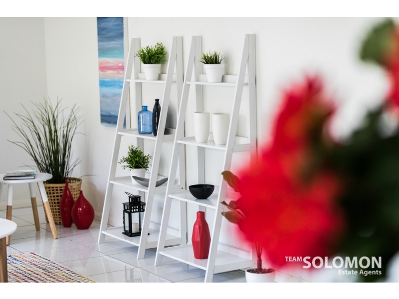 59 Barron Road, Birkdale QLD 4159