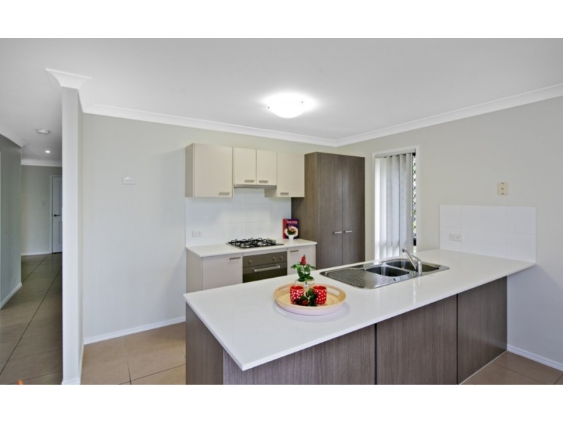 99b Link Road, Victoria Point QLD 4165