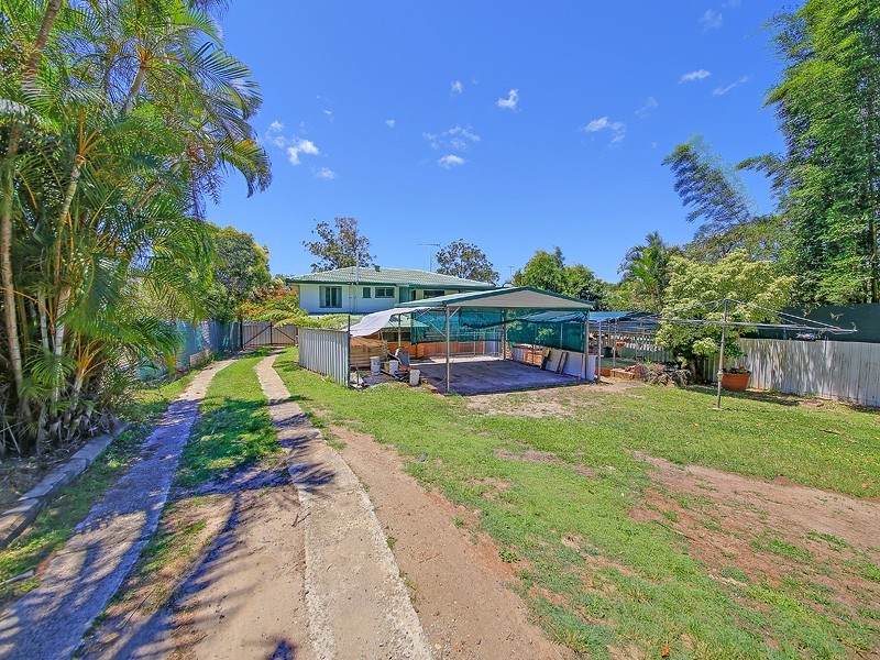 32 Larbonya Crescent, Capalaba QLD 4157