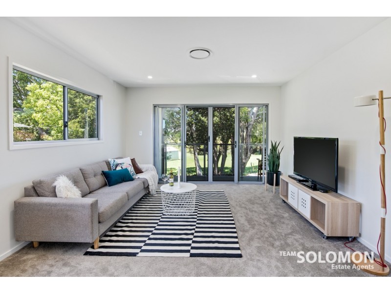 12 Water Street, Cleveland QLD 4163