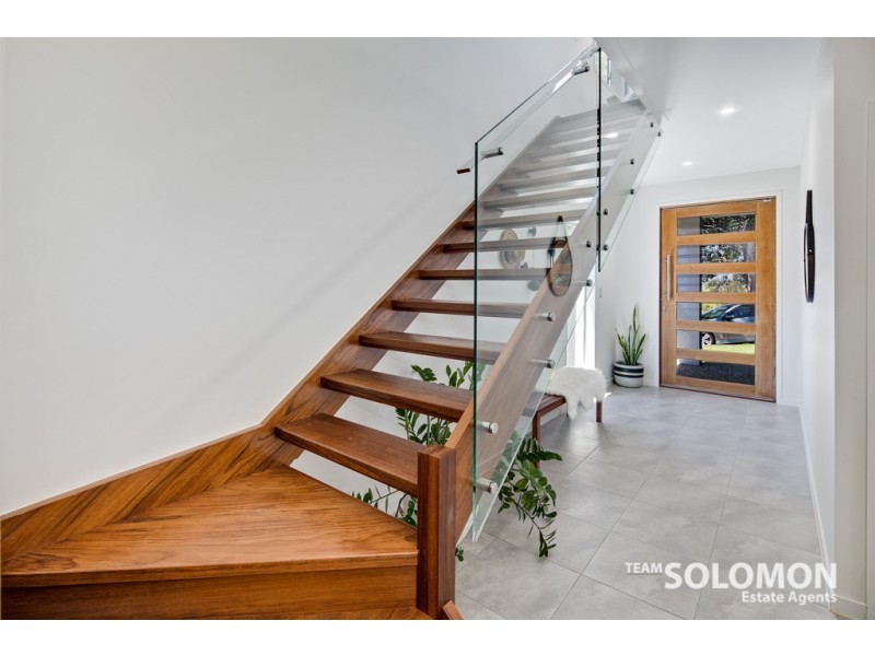 12 Water Street, Cleveland QLD 4163