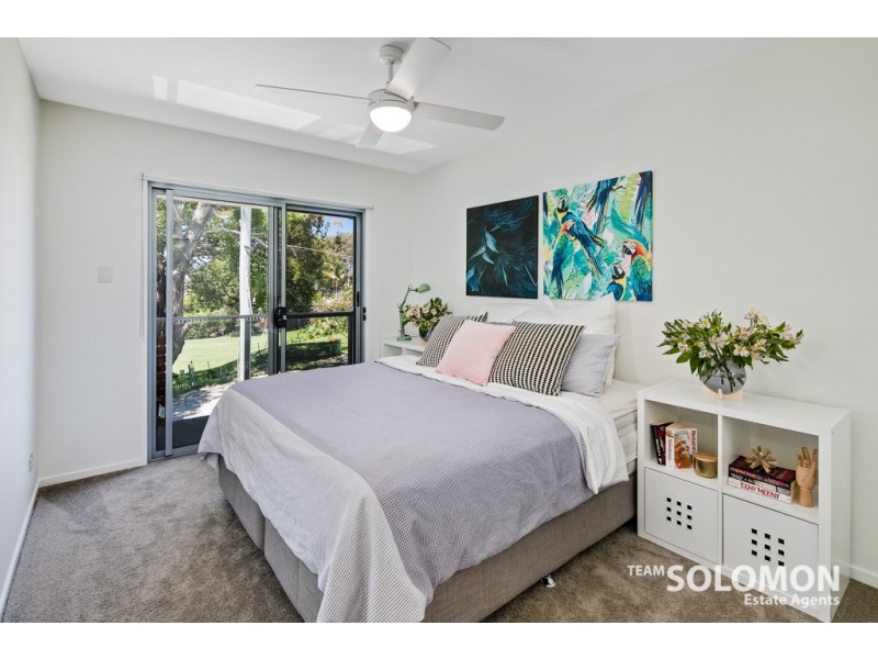 12 Water Street, Cleveland QLD 4163