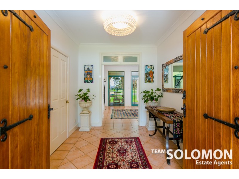 27 Empire Vista, Ormiston QLD 4160