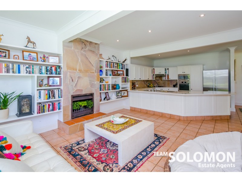 27 Empire Vista, Ormiston QLD 4160