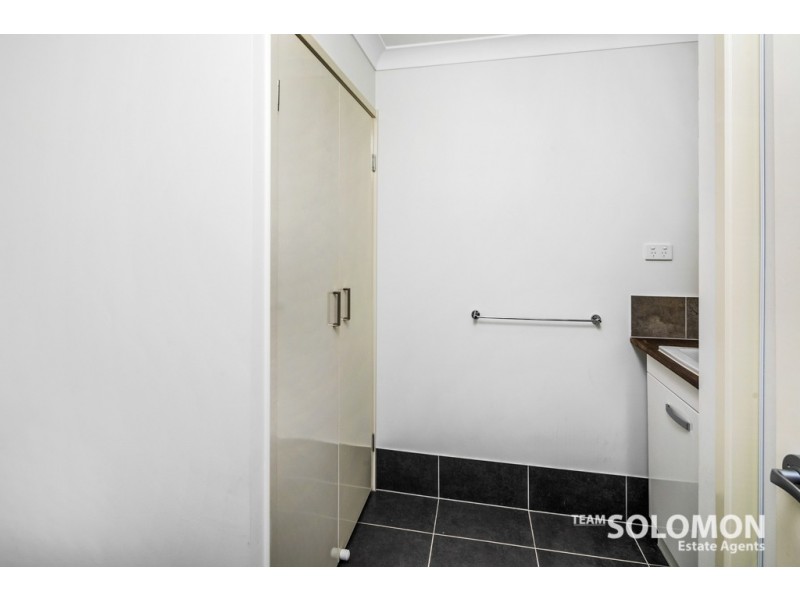 8/122 Mount Cotton Road, Capalaba QLD 4157