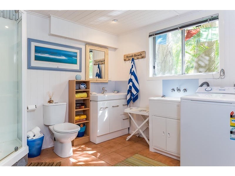 5 Mareela Street, Coochiemudlo Island QLD 4184