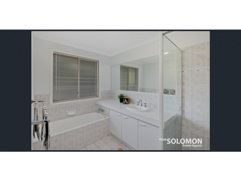 40 Redgrove Avenue, Wellington Point QLD 4160