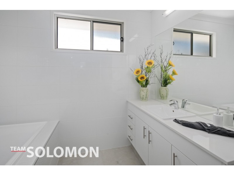 16/18 Bainbridge Street, Ormiston QLD 4160