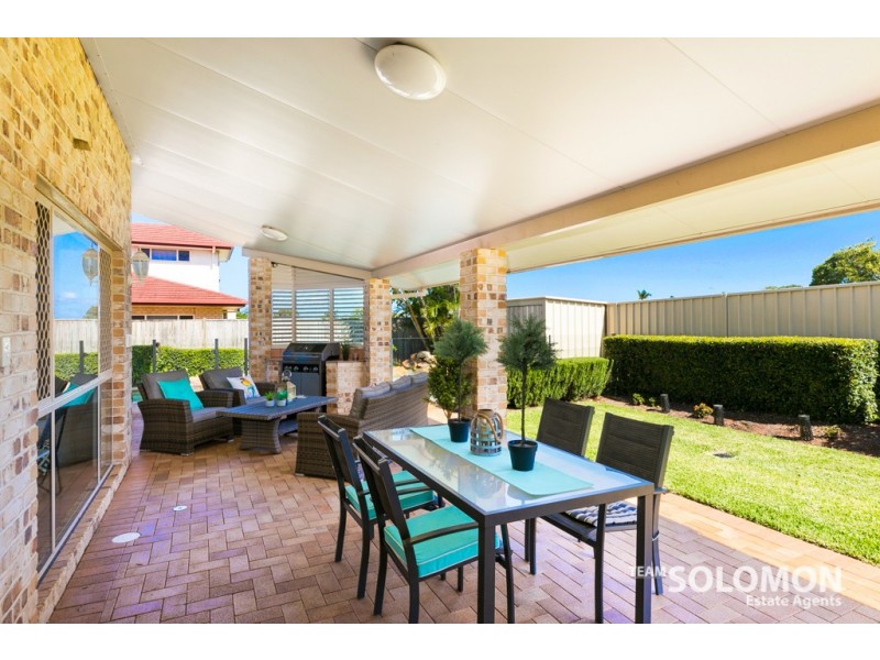 2 Waverley Court, Ormiston QLD 4160