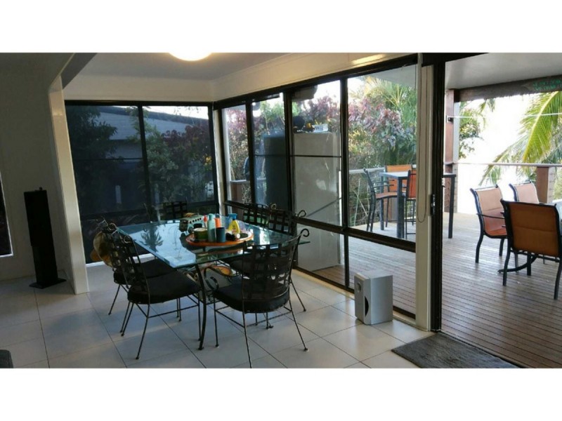 37 Wahine Drive, Russell Island QLD 4184