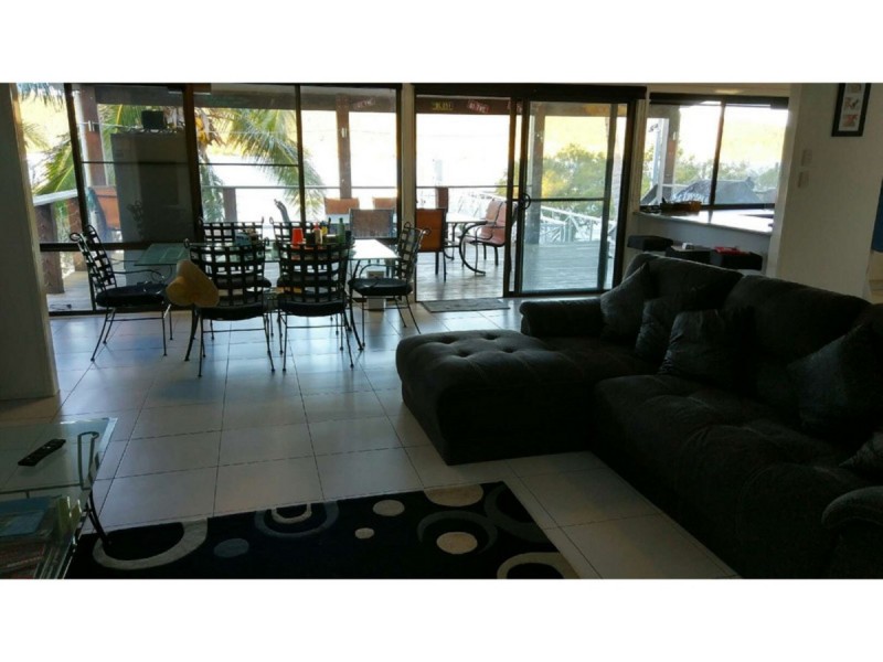 37 Wahine Drive, Russell Island QLD 4184